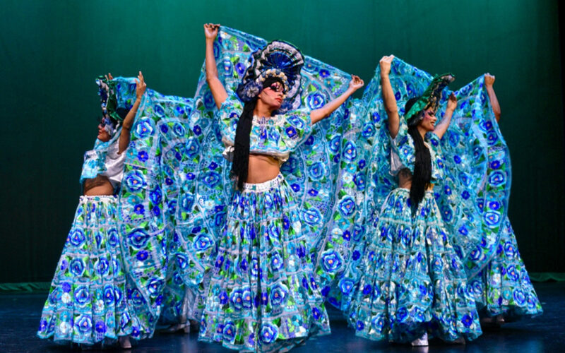 México de Colores y su XV aniversario de orgullo folclórico