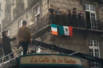U2 convierte el caos de la lluvia en una velada legendaria para sus fans mexicanos