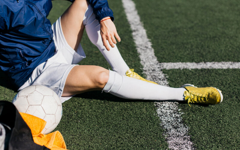 La medicina deportiva juega un papel crucial para evitar lesiones en el fútbol