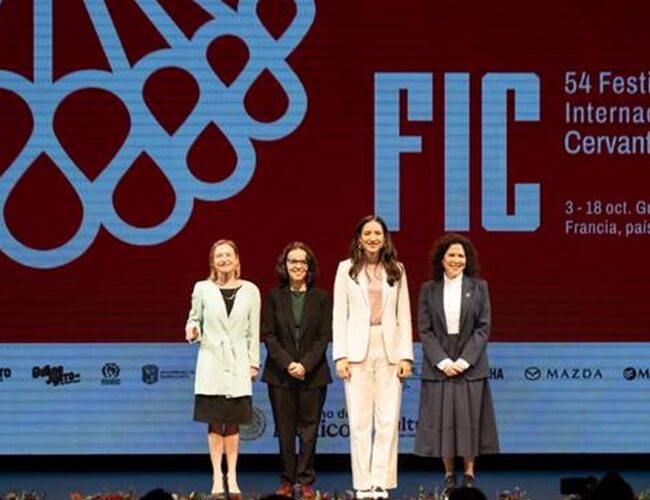 Francia y la diversidad mexicana engalanan el Festival Cervantino