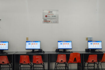 Apoyo tecnológico impulsa planteles en Veracruz