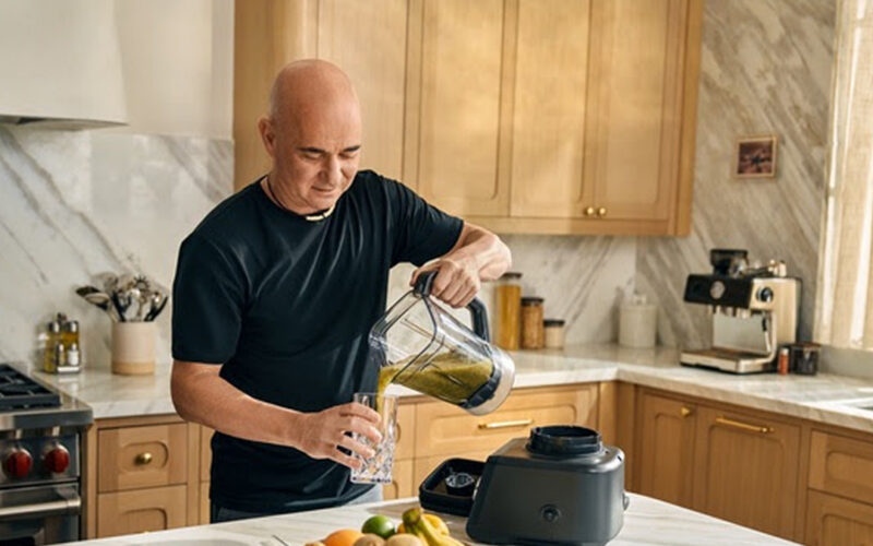 Silvercrest presenta su exclusiva línea de cocina de la mano de Andre Agassi
